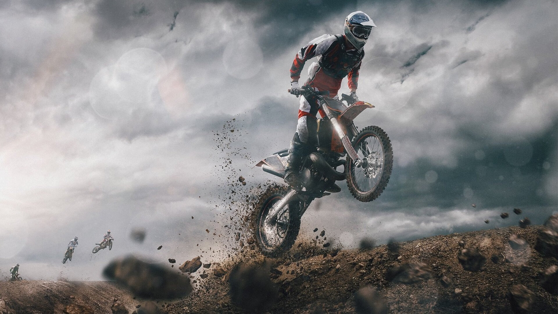 拜仁锋线老化是否影响欧冠竞争力，拜仁巅峰